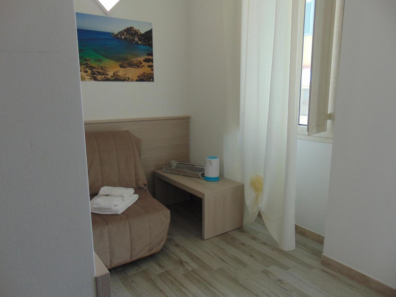 Mio & Tuyo Hotell Santa Teresa Gallura Exteriör bild